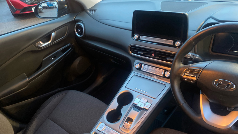 Hyundai KONA 100kW Premium 39kWh 5dr Auto Electric Hatchback